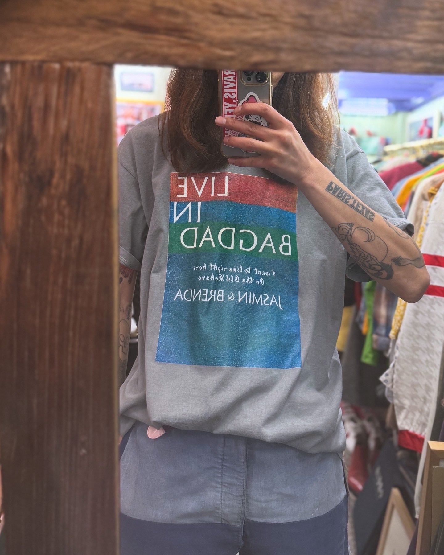 TRAVIS / LIVE IN BAGDAD T-shirt ~GRAY【SCENE8】