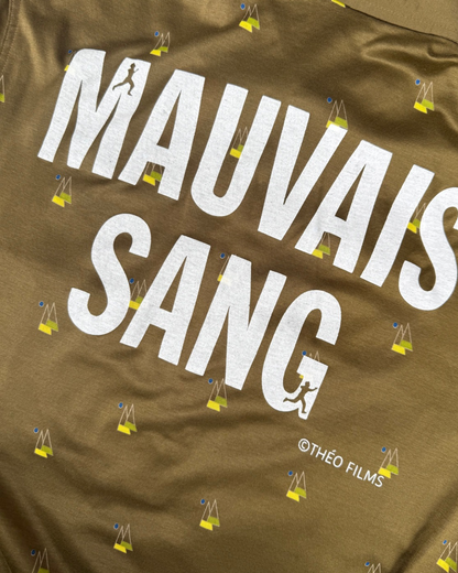 【MAUVAIS SANG】Polo Shirt (Title&Run/Words)/KHAKI/【ONE&ONLY/one-off】
