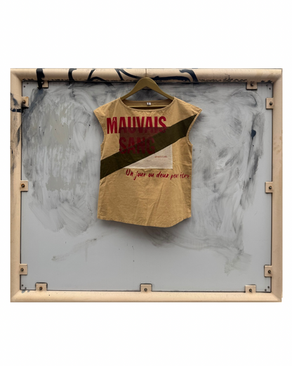【MAUVAIS SANG】Sleeveless Shirt (Title&Run/Words)/BEIGE/【ONE&ONLY/one-off】