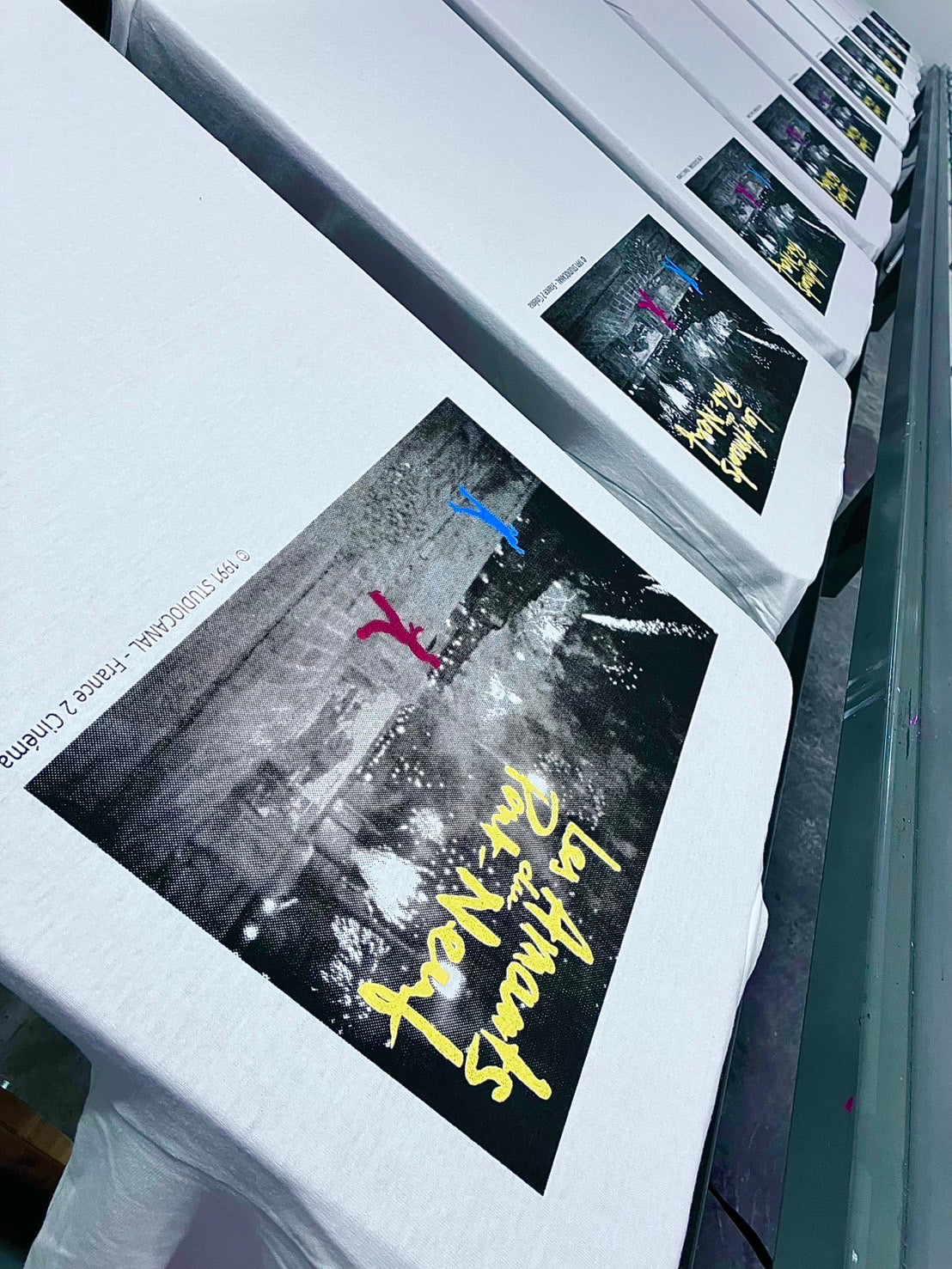 【Les Amants du Pont-Neuf】The Lovers on the Bridge T-shirt (Photo&Neon)/WHITE【SCENE0】