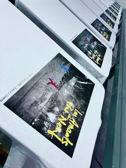 【Les Amants du Pont-Neuf】The Lovers on the Bridge T-shirt (Photo&Neon)/WHITE【SCENE0】