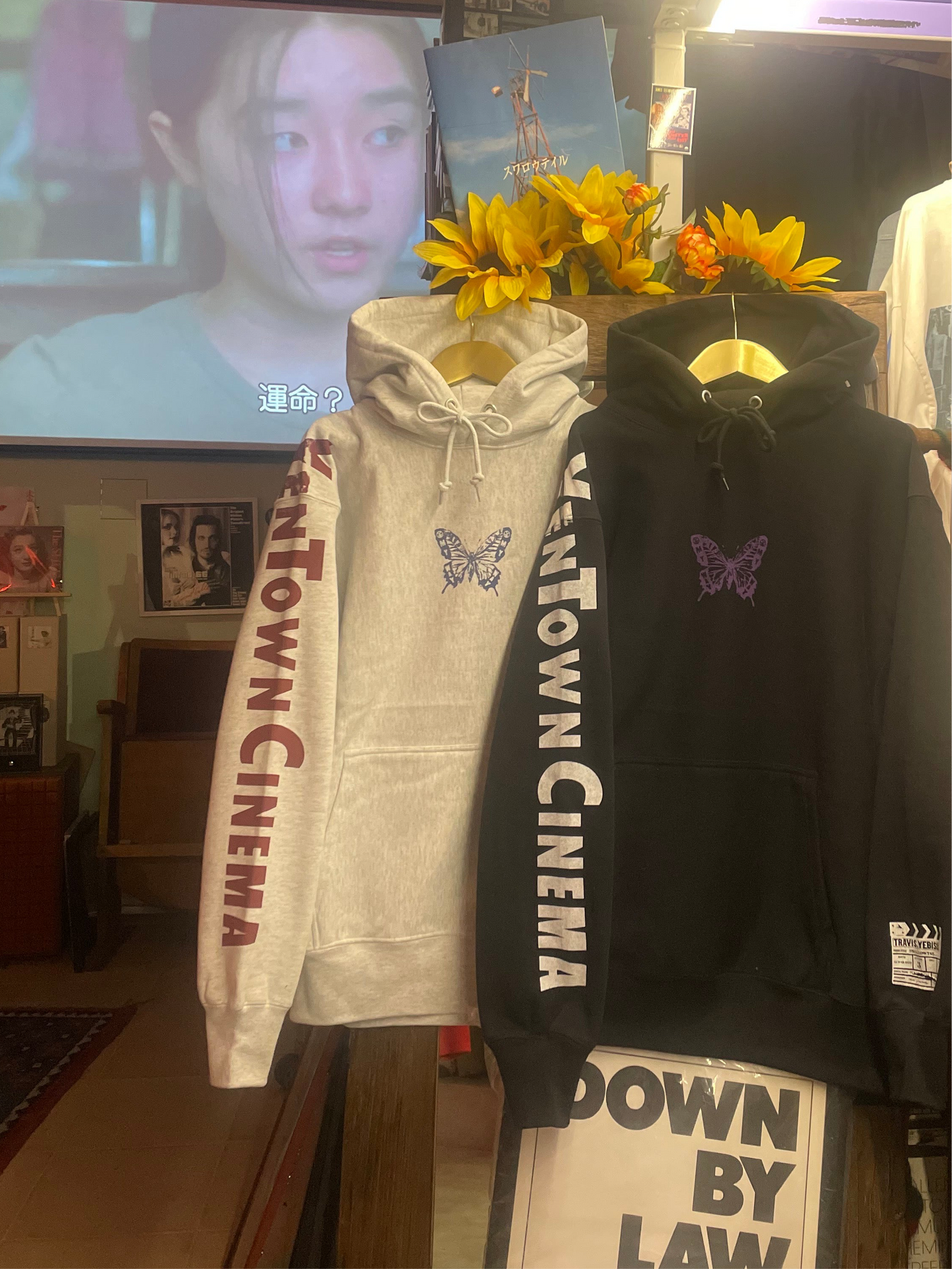 TRAVIS / SWALLOWTAIL Hoodie  ~ LIGHT GRAY【SCENE3】