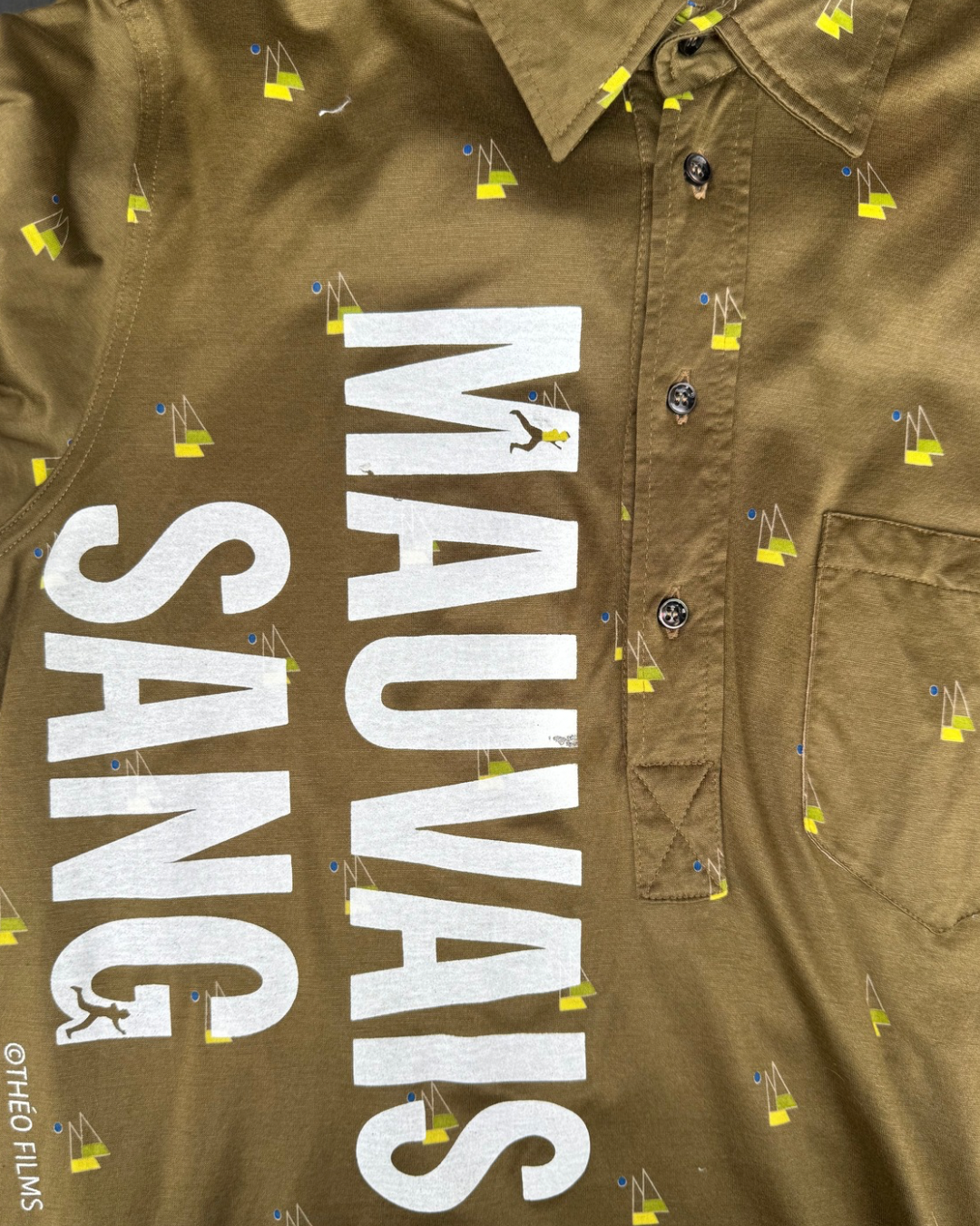 【MAUVAIS SANG】Polo Shirt (Title&Run/Words)/KHAKI/【ONE&ONLY/one-off】